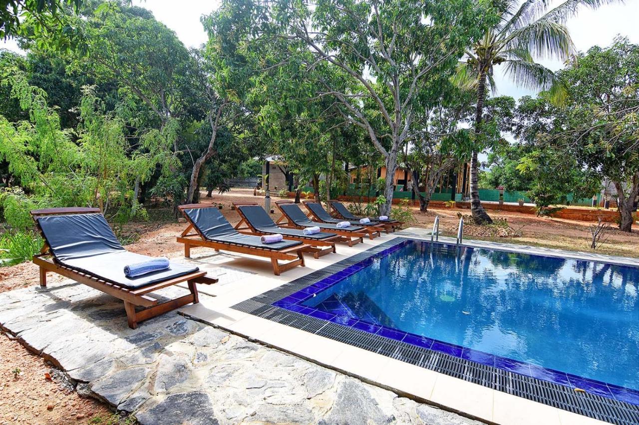 Dambulla Hills Resort Exterior photo